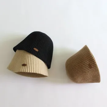 Детские шапки, зимние новые солнцезащитные шляпы для девочек, милые модные рыбацкие шляпы, ветрозащитная кепка, корейские однотонные шляпы